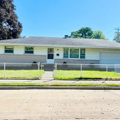 1305 38 Th St, Kenosha, WI 53140