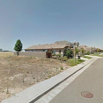 1307 Barnhill Ln, Lincoln, CA 95648