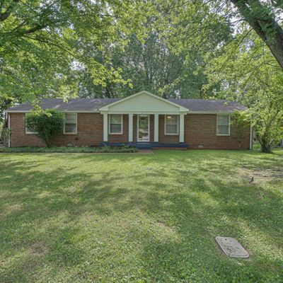 1307 Minerva Dr, Murfreesboro, TN 37130