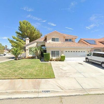 13208 Berkeley Ln, Victorville, CA 92392