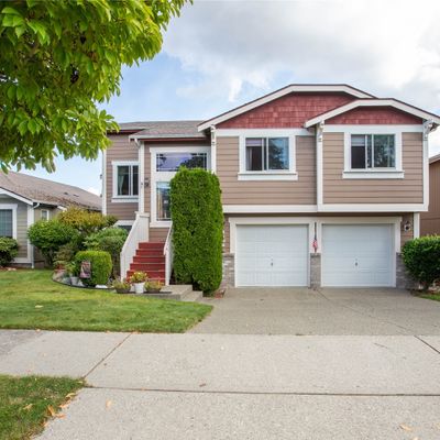 1136 Villanova St Ne, Olympia, WA 98516