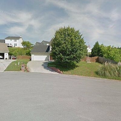 11407 Hunters Run Ln, Knoxville, TN 37932