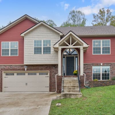 1152 Racker Dr, Clarksville, TN 37043