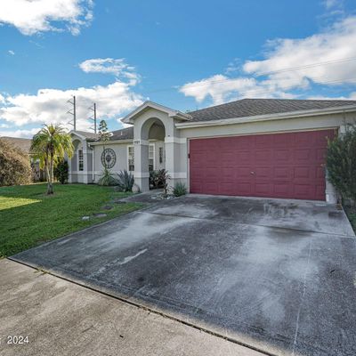 1191 Glencove Ave Nw, Palm Bay, FL 32907