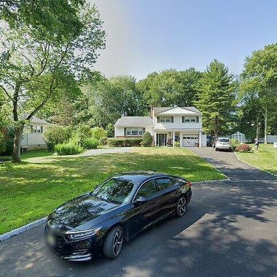 12 Bromley Ct, New Providence, NJ 07974