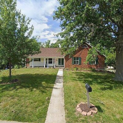 12 Connemara Rd, Saint Peters, MO 63376