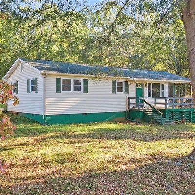 120 Compton Dr, Wellford, SC 29385