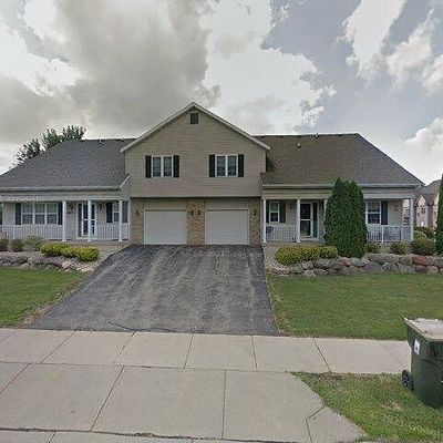 1202 Homestead Dr, Sun Prairie, WI 53590