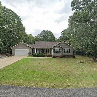 145 Oakhill Dr, Centre, AL 35960