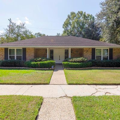 14548 Breton Blvd, Baton Rouge, LA 70816