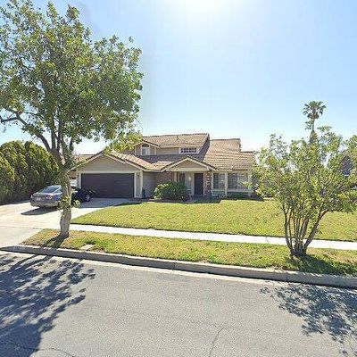 147 Shamwood Ave, Rialto, CA 92377