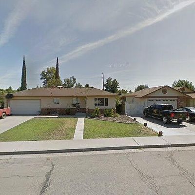 15275 W San Joaquin Ave, Kerman, CA 93630