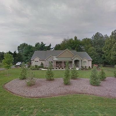 1560 Sheaffer Rd, Elizabethtown, PA 17022