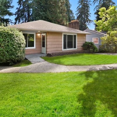 13338 23 Rd Pl Ne, Seattle, WA 98125