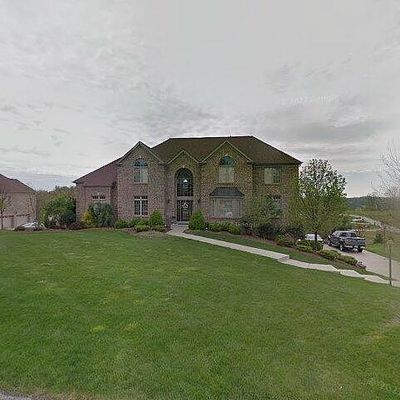 136 Monterey Dr, Canonsburg, PA 15317