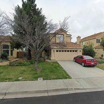 137 Sundance Dr, Vacaville, CA 95688