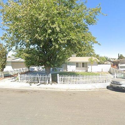 1375 Rebecchi Cir, Firebaugh, CA 93622