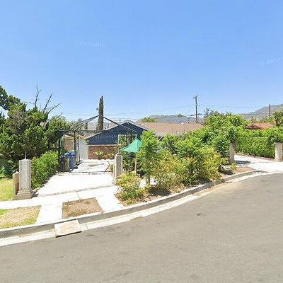 13769 Berg St, Sylmar, CA 91342