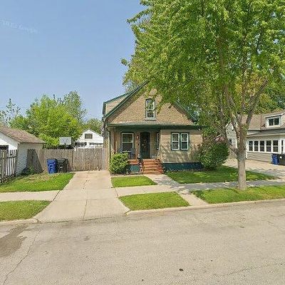 1714 Saint Clair St, Racine, WI 53402