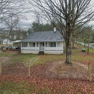 1758 Myers Chapel Rd, Hayesville, NC 28904