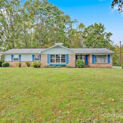 1774 Connelly Springs Rd, Lenoir, NC 28645