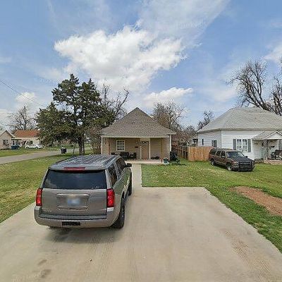 1828 W Idaho Ave, Chickasha, OK 73018