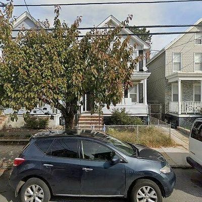 184 Pearsall Ave, Jersey City, NJ 07305