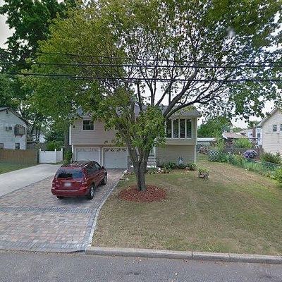 189 Strong St, Brentwood, NY 11717