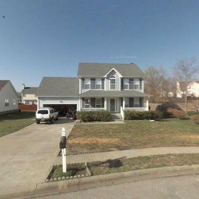 1904 Secretariate Ct, Clarksville, TN 37042