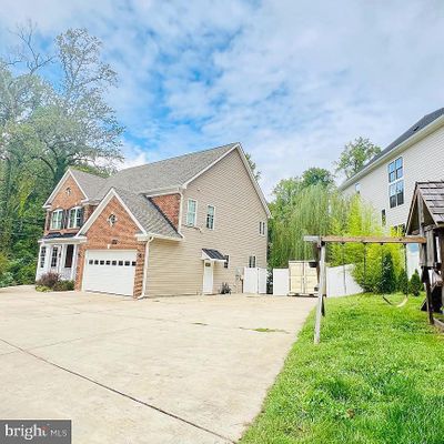 19078 Windsor Rd, Triangle, VA 22172