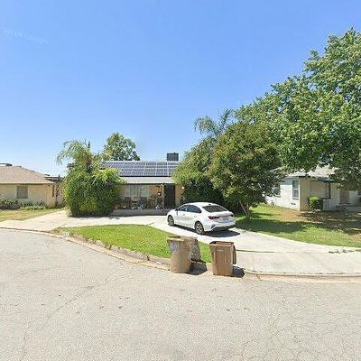 1601 Esther Dr, Bakersfield, CA 93308