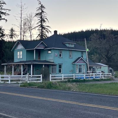 1604 Lincoln Creek Rd, Rochester, WA 98579