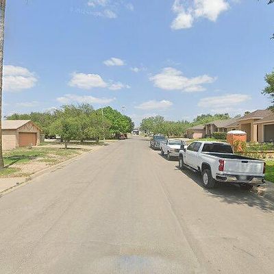 1631 Paseo De Encinal Dr, Eagle Pass, TX 78852