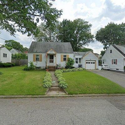 166 Hillside Ave, Bergenfield, NJ 07621