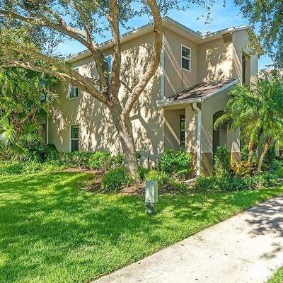 1701 Pointe West Way, Vero Beach, FL 32966