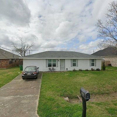 206 Diplomat Way, Thibodaux, LA 70301