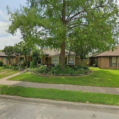 206 E Schreiber St, Garland, TX 75040