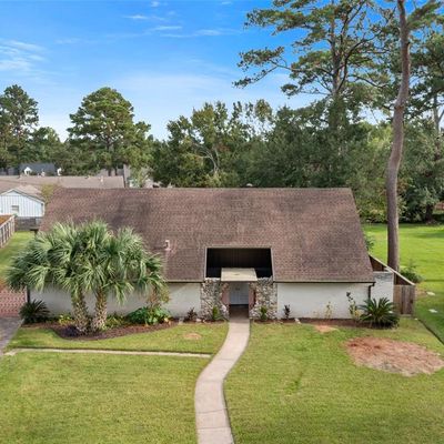 206 Sleepy Hollow Ct, Seabrook, TX 77586