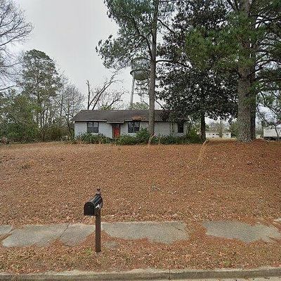 208 N Railroad Ave, Mount Vernon, GA 30445