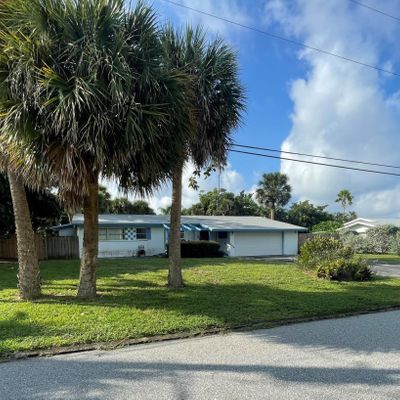 209 Surf Rd, Melbourne Beach, FL 32951