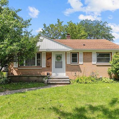 2107 N Owaissa St, Appleton, WI 54911