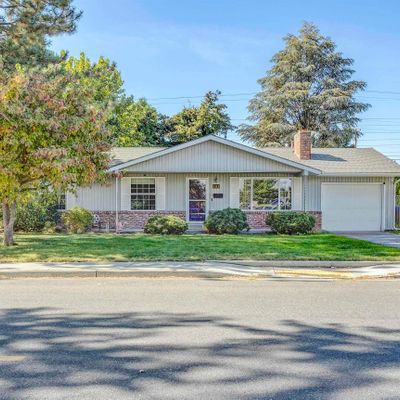 2113 Newcomer Ave, Richland, WA 99354