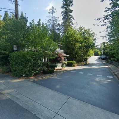 21210 Se 42 Nd Pl #B 2121, Issaquah, WA 98029