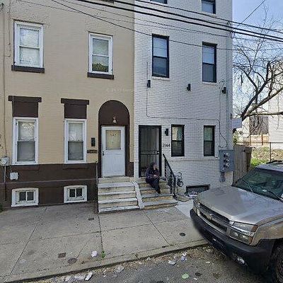 2144 N 8 Th St, Philadelphia, PA 19122