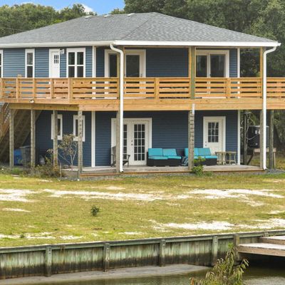 2183 Spot Rd, Corolla, NC 27927