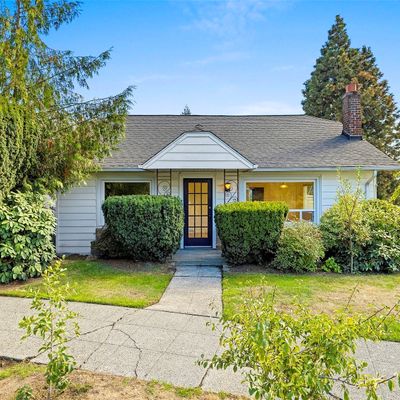 219 Nw 53 Rd St, Seattle, WA 98107