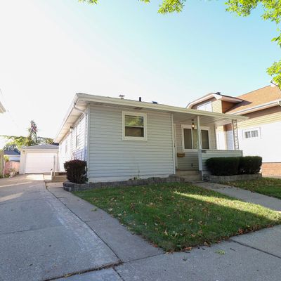 2204 Blake Ave, Racine, WI 53404