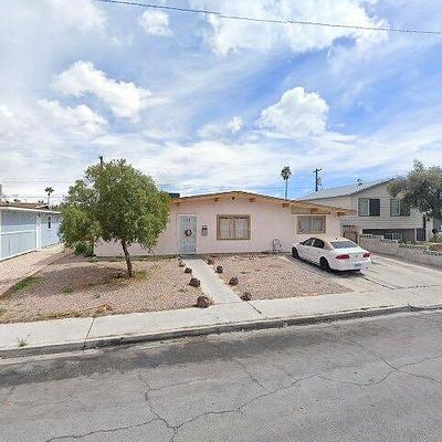 221 Milinane Dr, Las Vegas, NV 89107