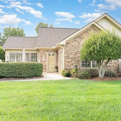 2212 Eagle Nesting Ln, Greensboro, NC 27407