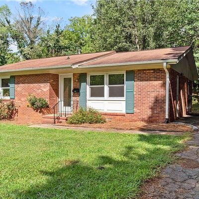 1913 Deborah Ln, Winston Salem, NC 27103